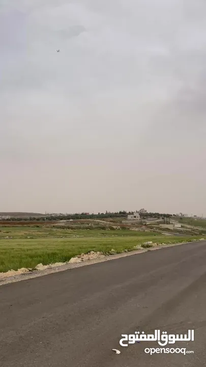 ارض مساحة 500 متر بالقرب من شارع المطار ومدارس الجاليات الدوليه حوض ابو العساكر بجانب حوض بلعاس