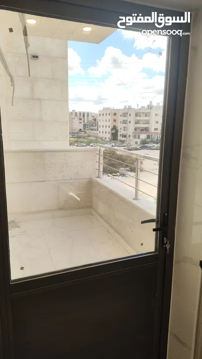 شقة  للإيجار جديدة لم تُسكن – تشطيبات سوبر ديلوكس - اربد مجمع عمان الجديد