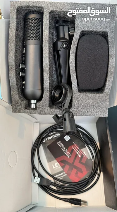 مايك احترافي  Fantech Leviosa MCX01 للبيع مناسب لصناعة المحتوى، والجيمنج. سهل الاستخدام