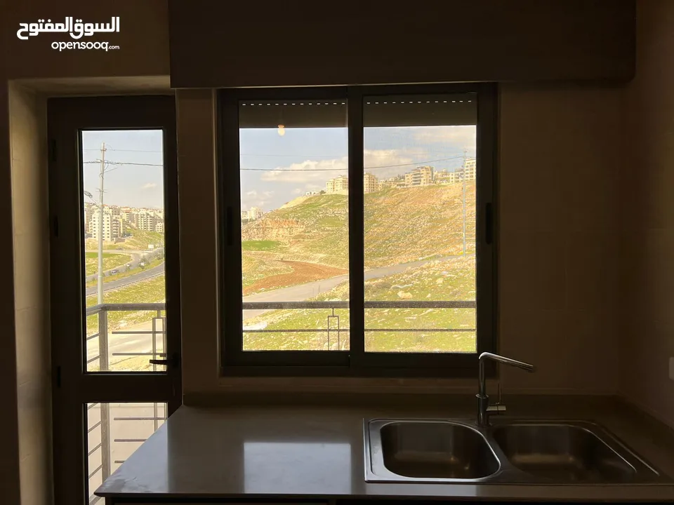 شقة غير مفروشة للإيجار ( Property 40132 ) سنوي فقط