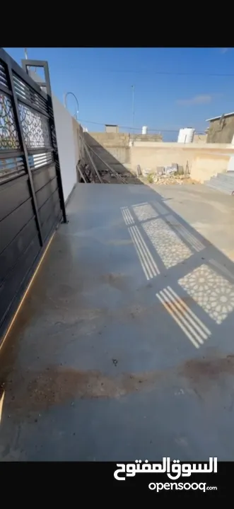 بيت مستقل للبيع