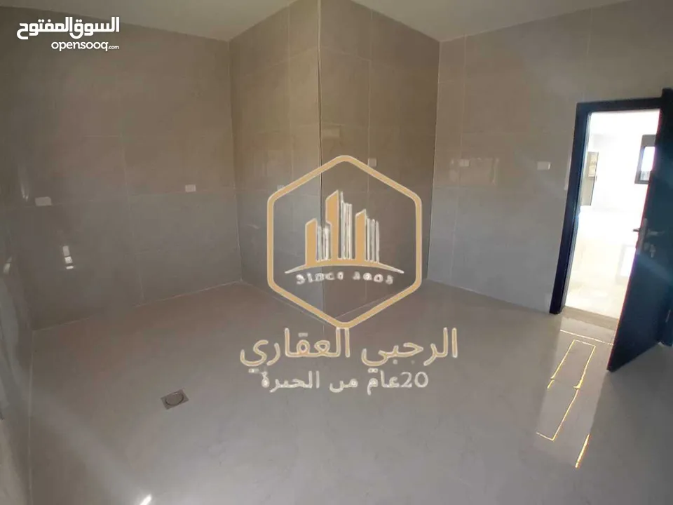 روف / للايجار / لم يسكن / 3نوم / خلدا / مطل