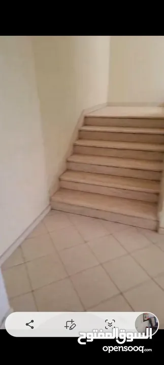 شقه للبيع في واسط رام الله مساحه 170متر السعر 135الف دولار في واسط رام الله