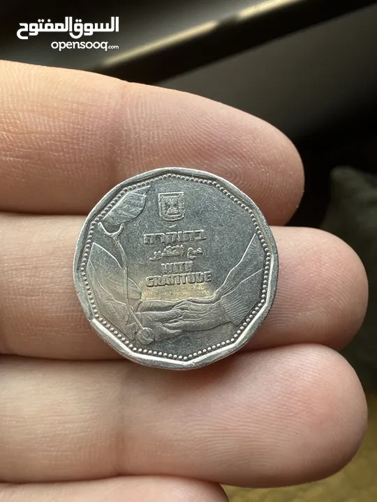 خمسة شيقل مع التقدير للبيع