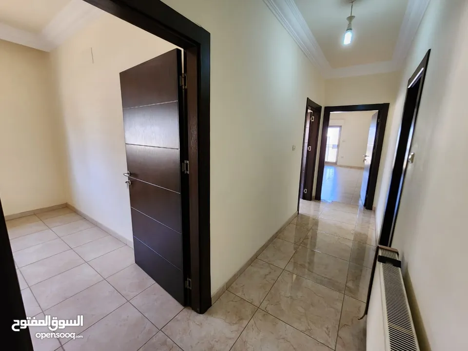 شقة أرضية للبيع في ربوة عبدون - 14194