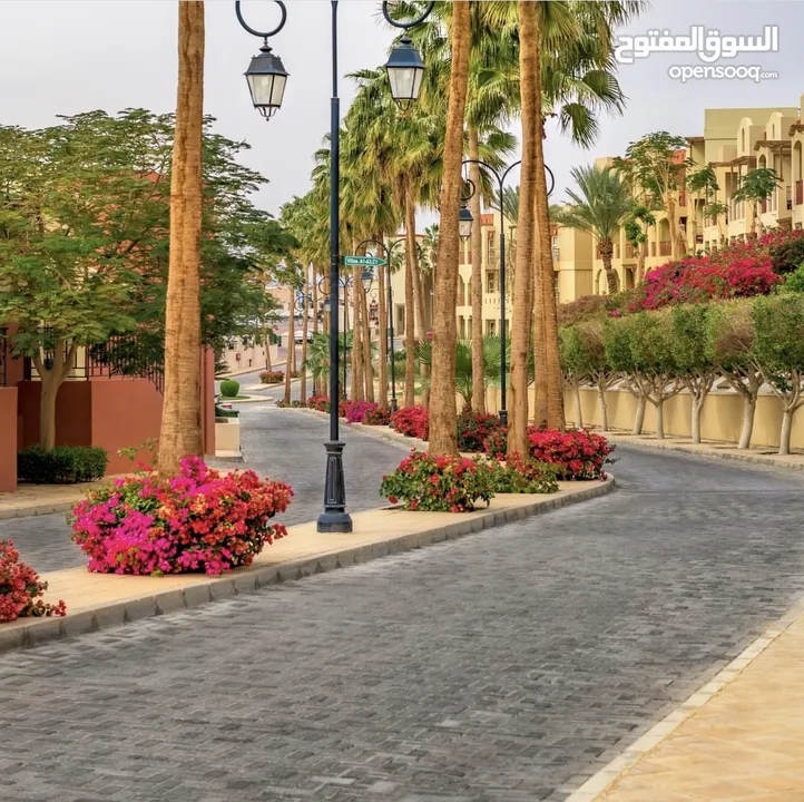 شاليه مميز جداً في منتجع تالا باي من المالك مباشرة للايجار اليومي