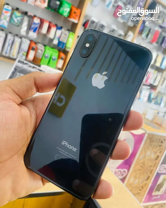 متوفر ايفونات XS الاصلي جيجا 64 و 256 بطارية مشكل كفر ولزقة وشاحن الاصلي متوفر توصيل
