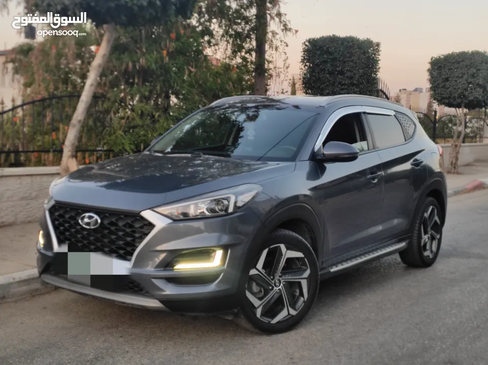 هونداي توسان فل اضافات ماعدا الفتحة