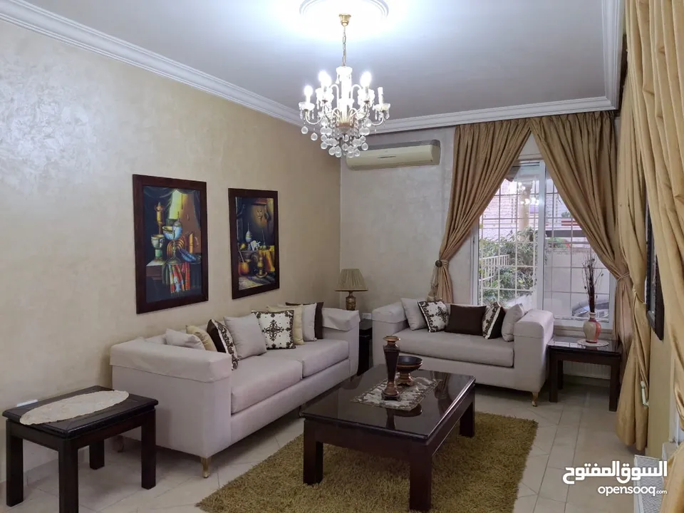 شقة ارضية مفروشة للايجار الشهري والسنوي ثلاث غرف نوم في عبدون