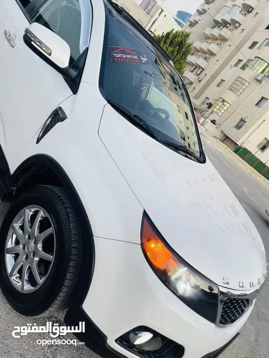 كيا سرانتو 2012