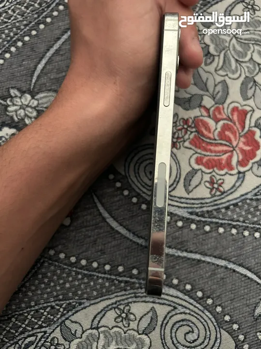 ايفون 12 برو