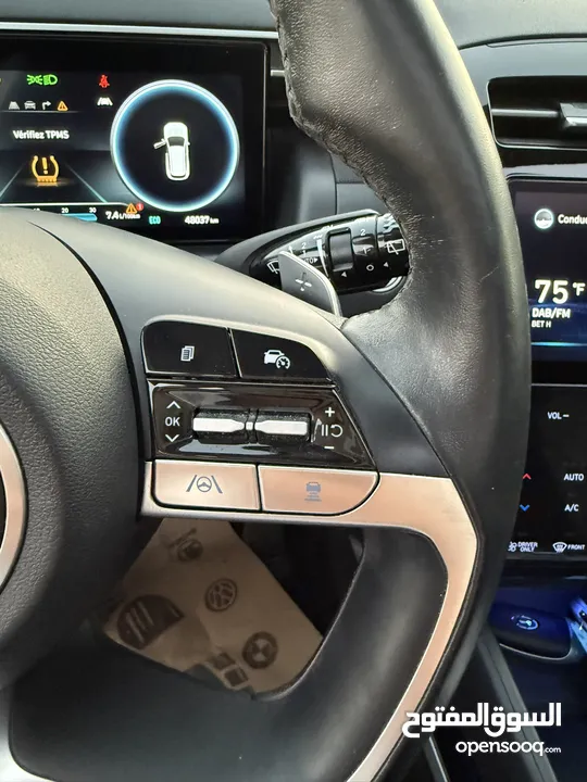 هونداي توسان ترخيص 2022 محرك 1600 هايبرد plug in/يقطع على الشحنه 65 كيلو متر 271 حصان