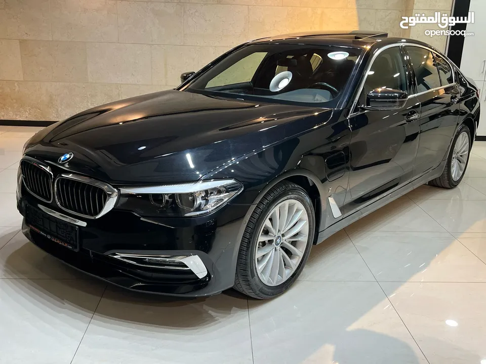 BMW 530e 2019 وارد الشركه مالك اول عداد قليل فحص كامل فل كامل اعلى تصنيف