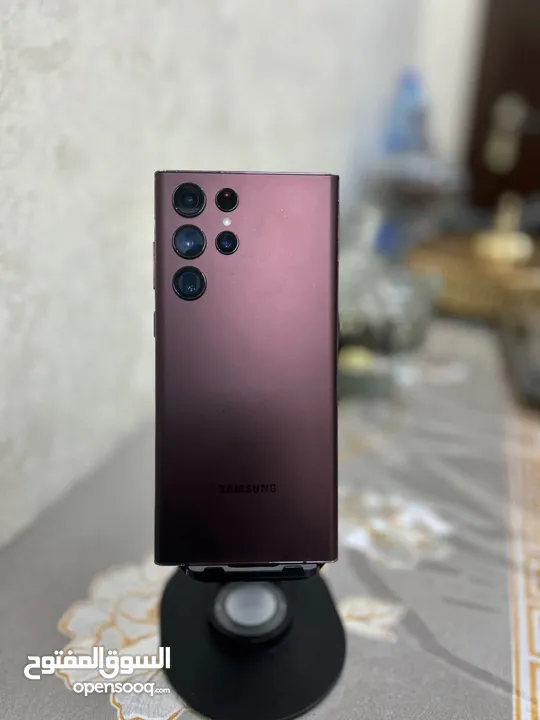 مستعمل Samsung S22 Altra 5G رام 16 جيجا  256 عربي وامريكي هدية كفر وشاحن الاصلي متوفر توصيل
