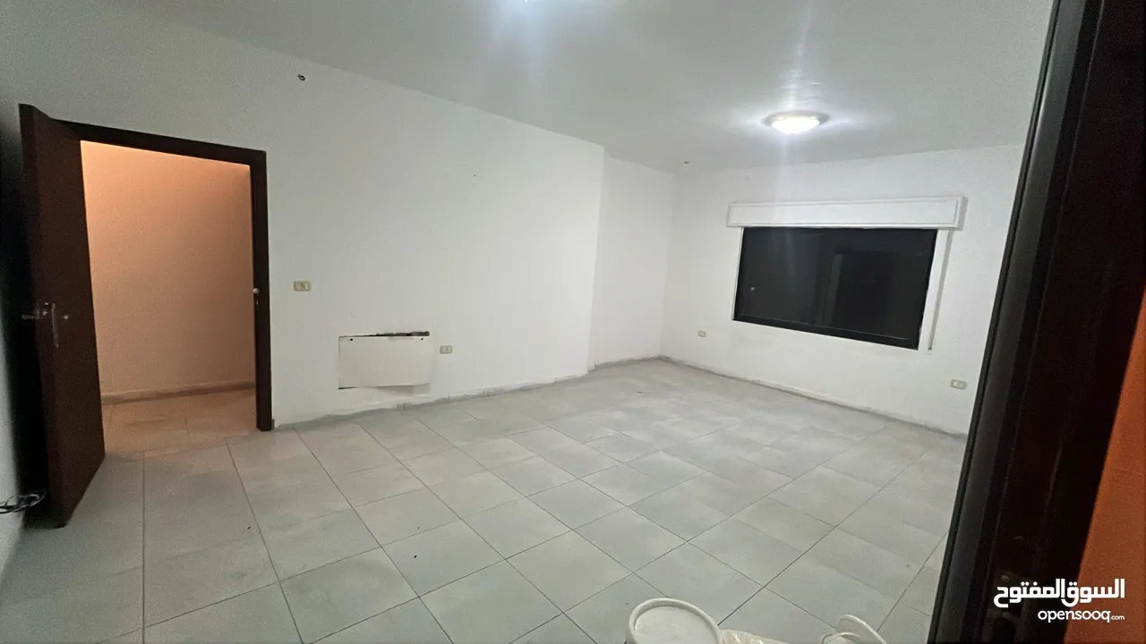 شقة فارغة - تلاع العلي - 2نوم - 120م