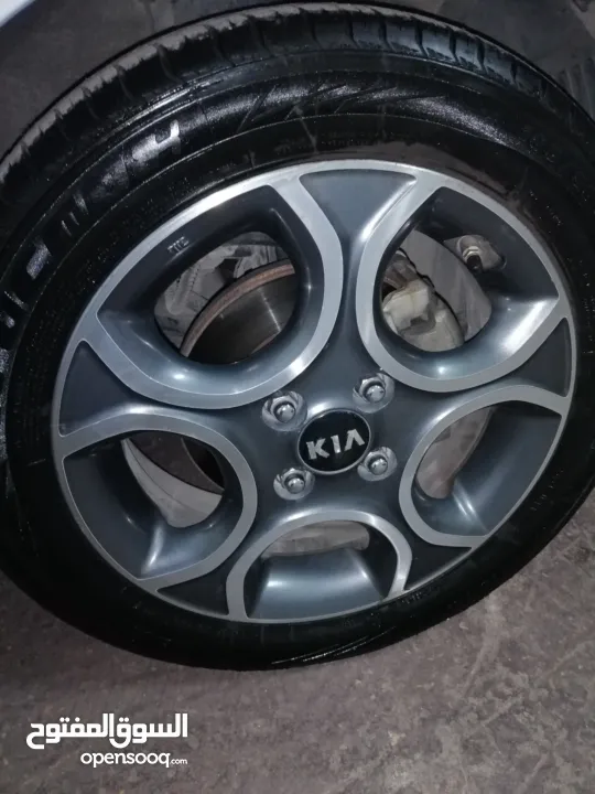 كيا مورننغ موديل 2015 بالكرتونه نايلون الشركه