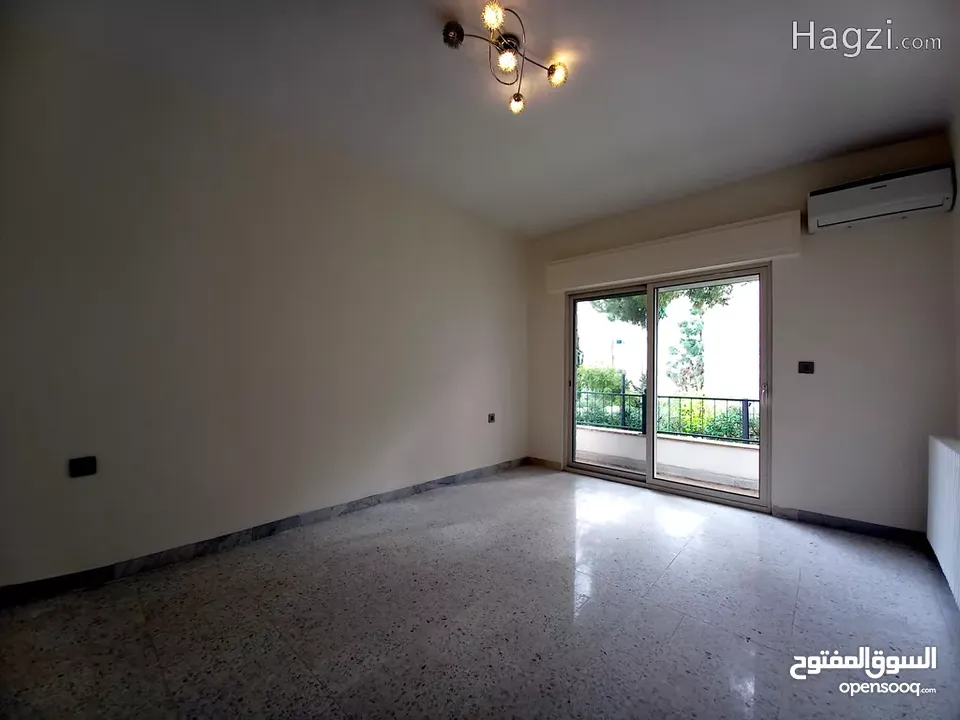 فيلا شبه مفروشة للإيجار في الدوار الرابع  ( Property 36310 ) سنوي فقط