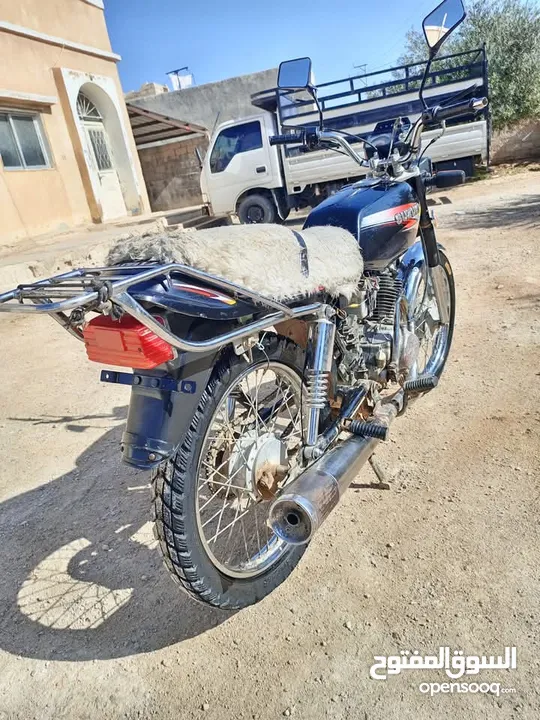 دراجه سوزوكي للبيع