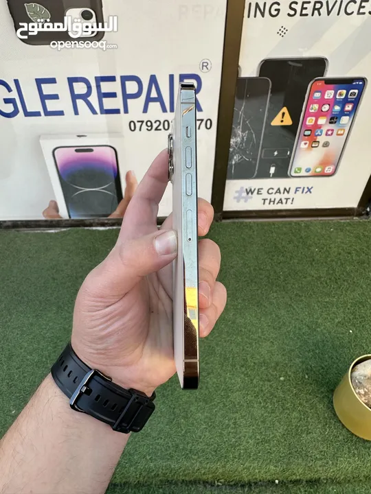 iPhone 13 Pro Max 256 GB المفتوح ولا مصلح شرق اوسط