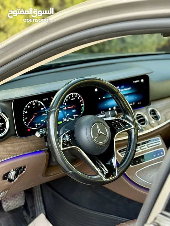 ‏Mercedes - Benz e300