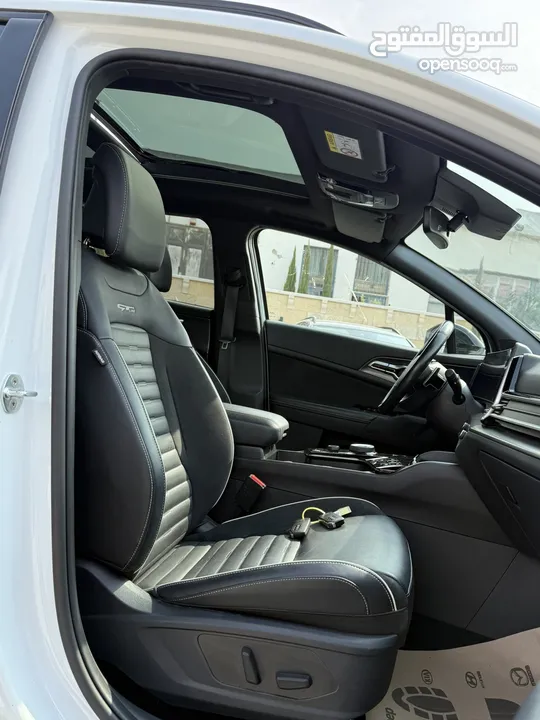 كيا سبورتاج GT Line ترخيص 2022 محرك 1600 هايبرد  جير أوتوماتيك 240 حصان