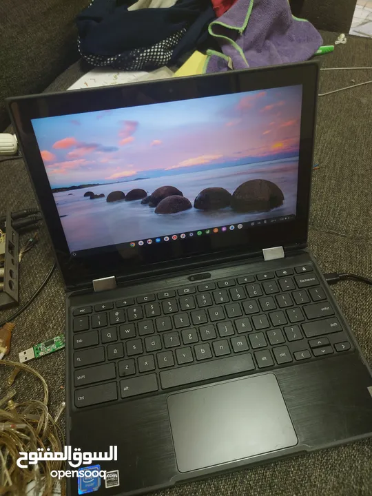 Lenovo - Chromebook - 2 in 1 - 360° -  laptop