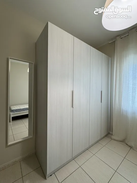 شقة 3 غرف نوم باطلالة رائعة في عبدون  ( Property 43136 )-175084200