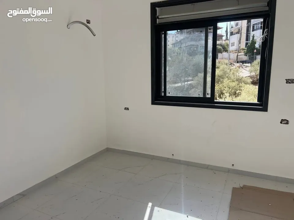 شقه جديده للبيع في سطح مرحبا موقع ممتاز