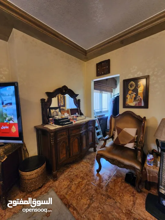 شقة استثمارية للبيع في ام اذينة - REF: 14673