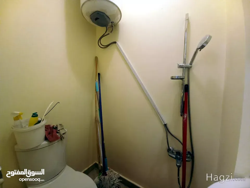 شقة فارغة للبيع في الصويفية  ( Property ID : 31704 )