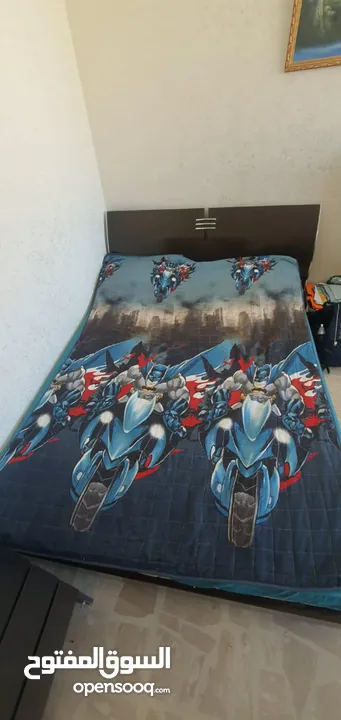 تخت كوين سايز مع فرشة
