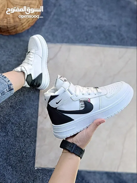 Nike air .