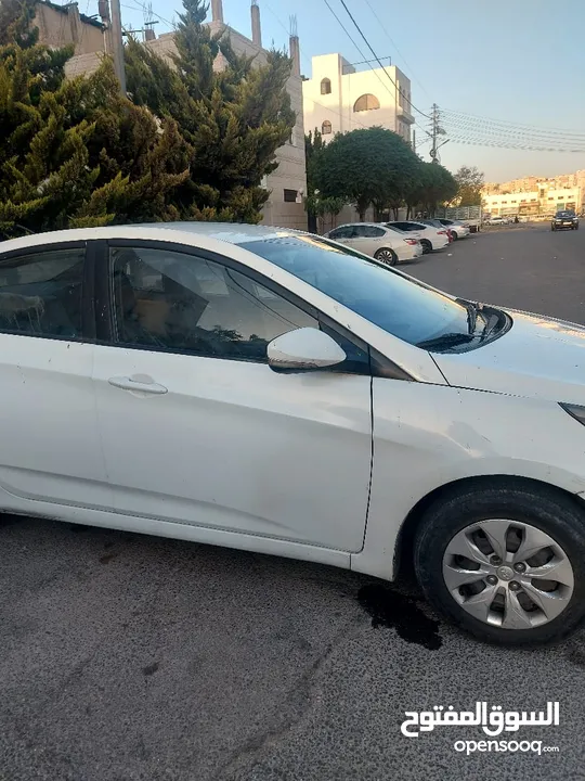 اكسنت 2016 للبيع