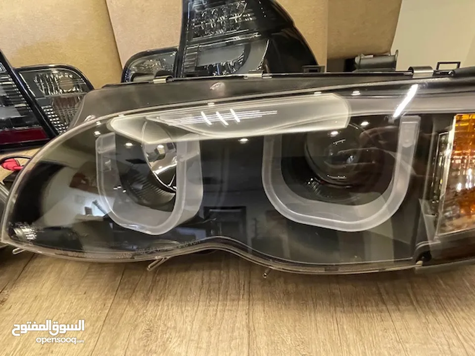 ‏  New Lights BMW 2003/04 E46 Sedan طقم اضاءة امامي، خلفي، كشافات، جديد.  BMW E46