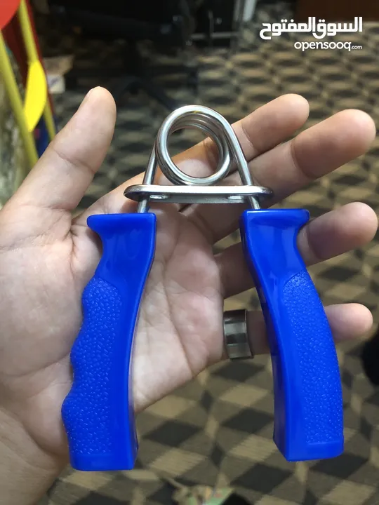 Hand gripper