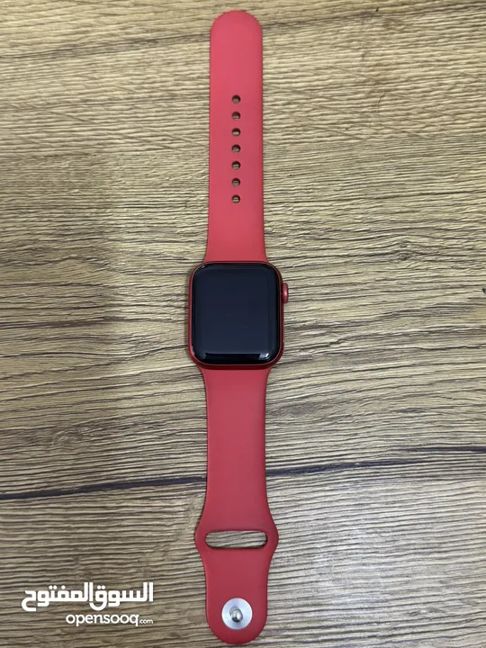 APPLE WATCH SERIES 6 LIMITED EDITION comes with original charger for 85 JOD only!
