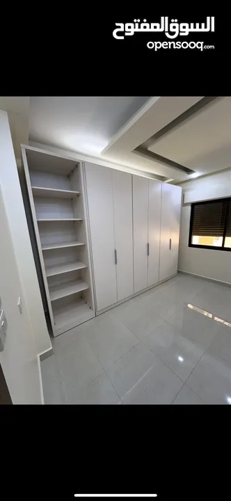 شقة جديدة غير مسكونة للبيع في طبربور مع مكيفات جداد و مطبخ راكب