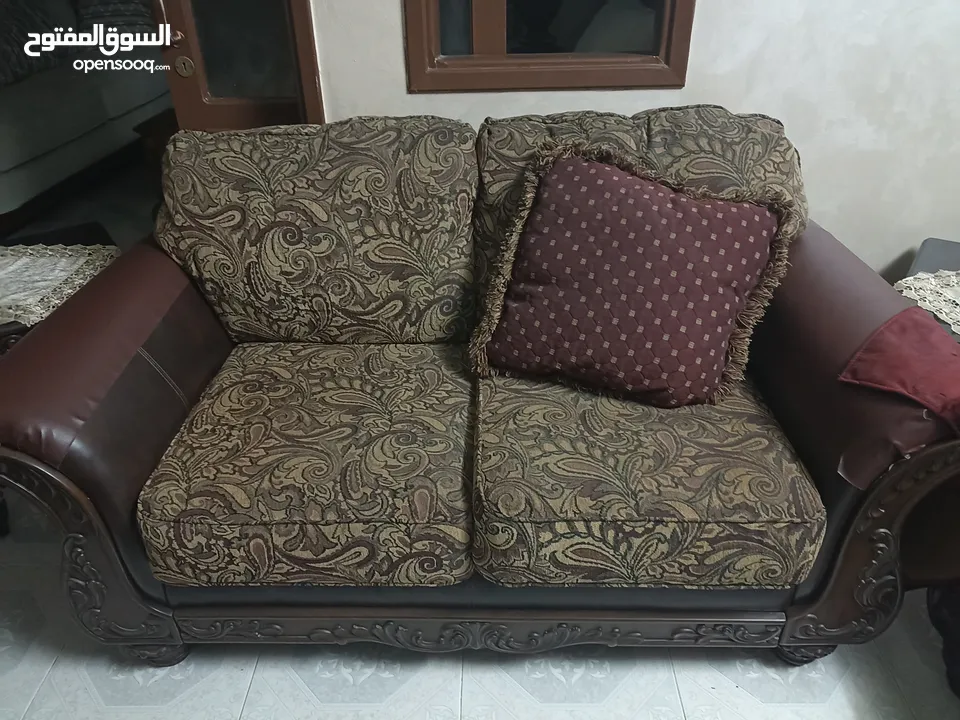 بدي ابيع طقم كنب الصالون (مستعمل )