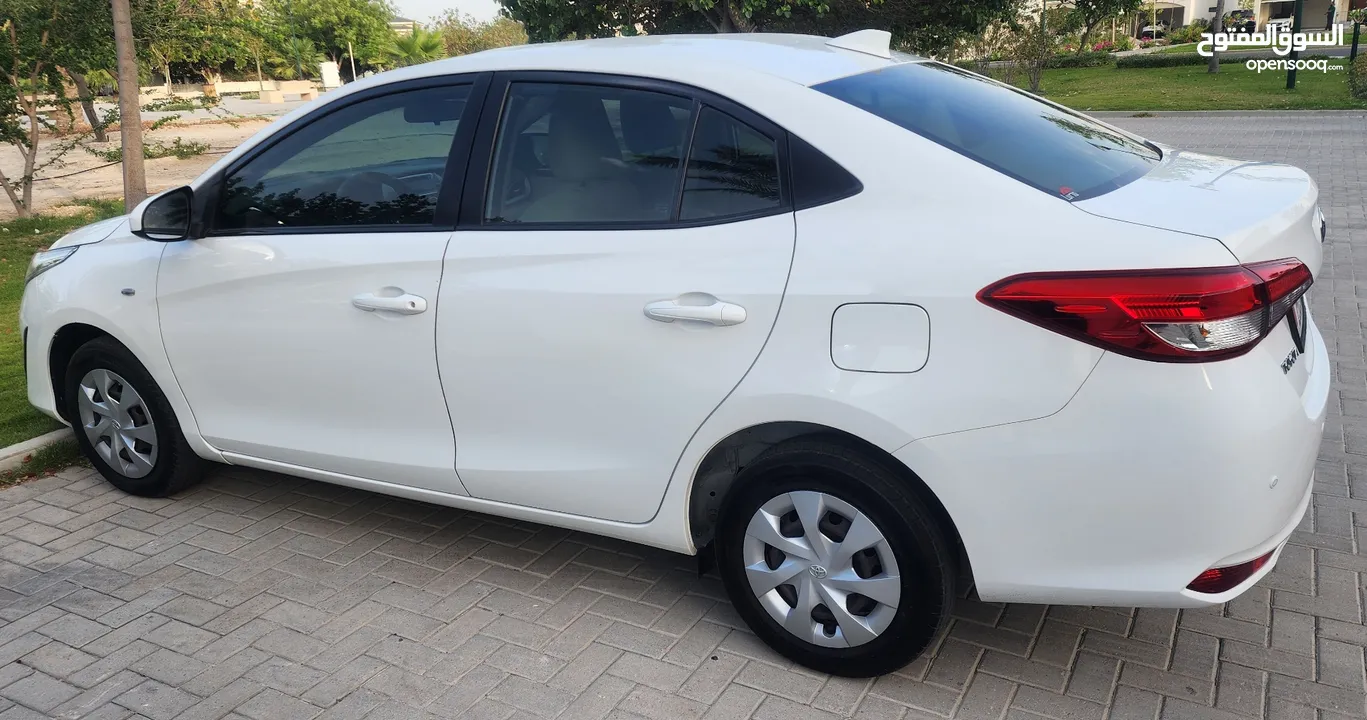 For sale Yaris 2019 للبيع سيارة يارس