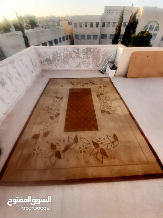 سجاد بسعر حرق