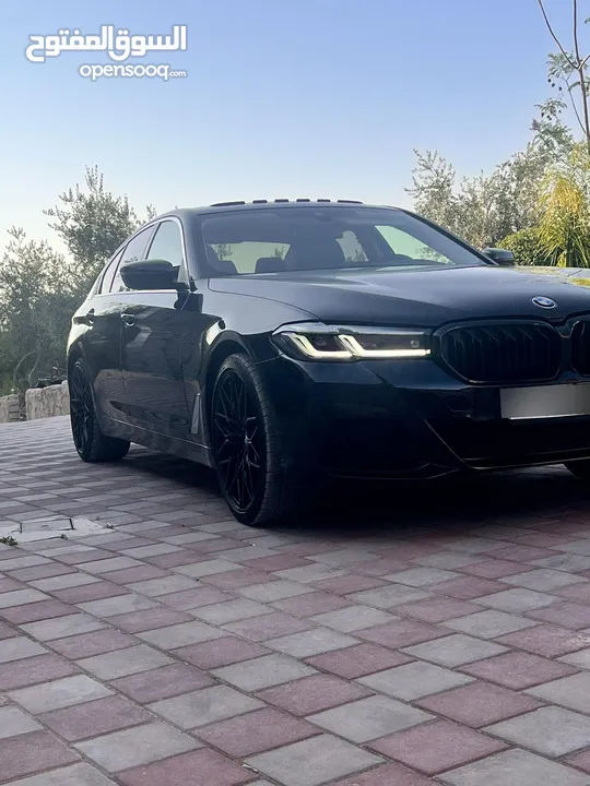 بي ام دبليو e530 بلقن اند هايبرد  320 hp