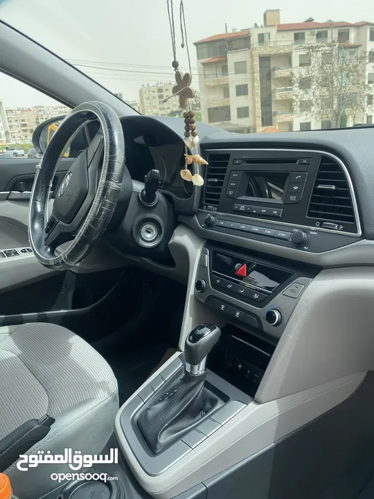 Hyundai Elantra 2017 – Excellent Condition