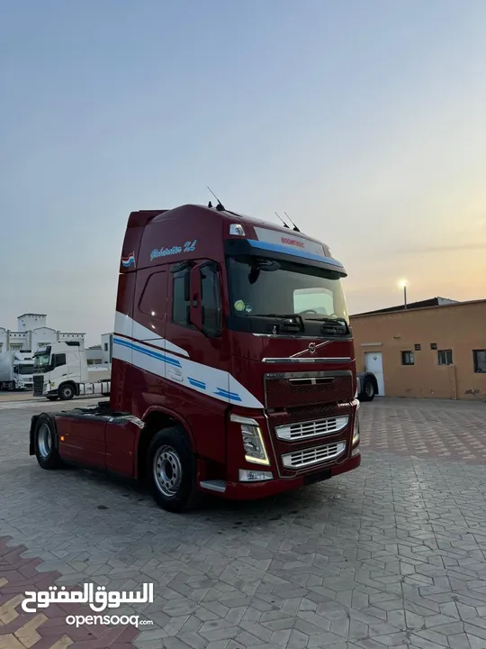 ‎ Volvo tractor unit automatic gear راس تريلة فولفو  جير اتوماتيك موديل 2014