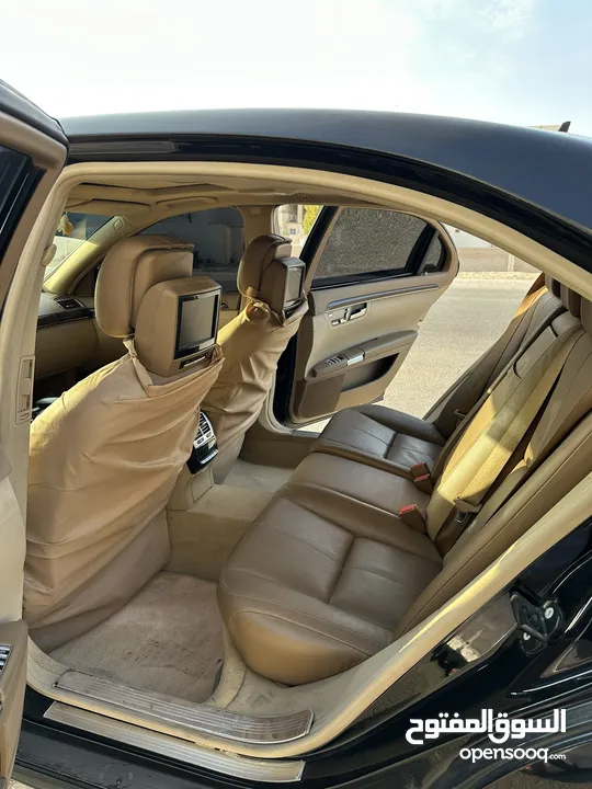 مرسيدس S500 2008 محوله 2013 كت أصلي ، خليجيه بحاله ممتازه بدون حوادث 100%