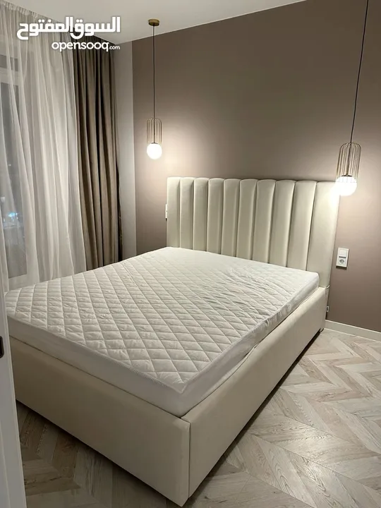 Custom made Queen size bed in any color and design 40% of 750 dirhum