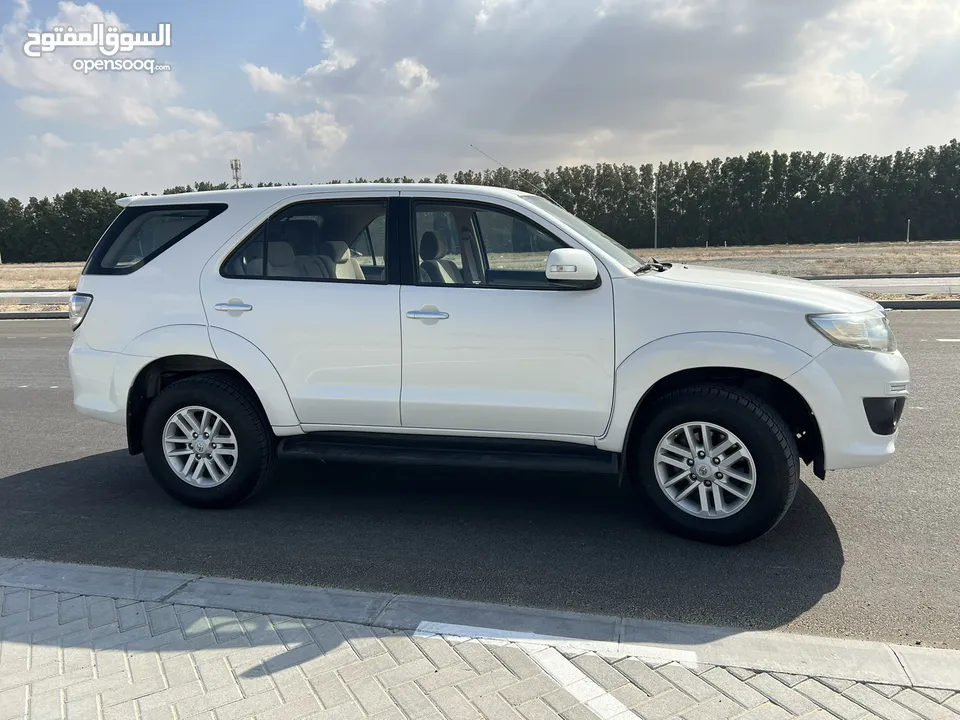 Toyota fortuner 2015 gcc exr very clean no accidents  فورشنر 2015 خليجي اي اكس ار نضيف بدون حوادث