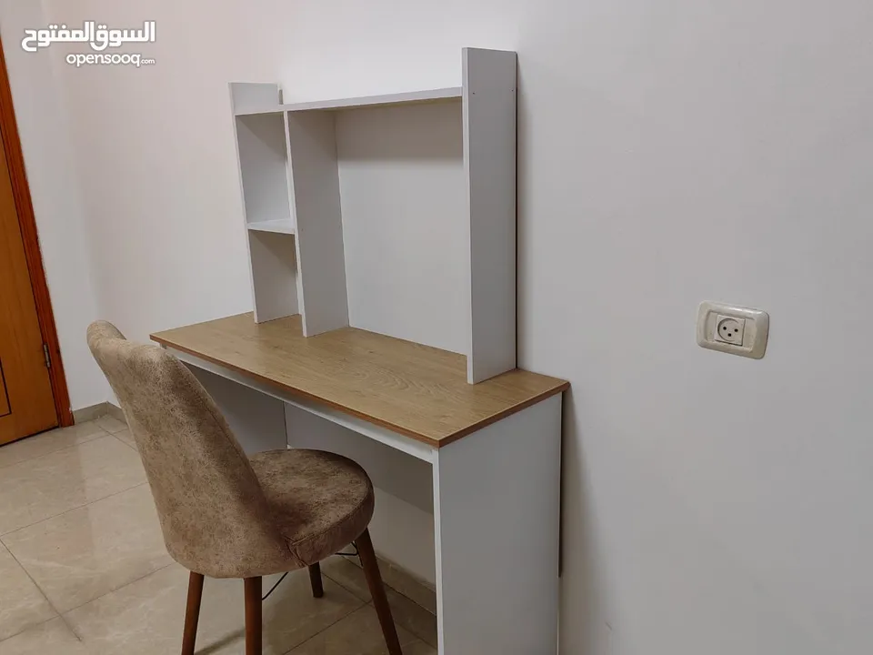 شقة جديدة للايجار قصير الامد فقط مفروشة غير مستخدمة من قبل اربع غرف نوم مناسبة للمغتربين