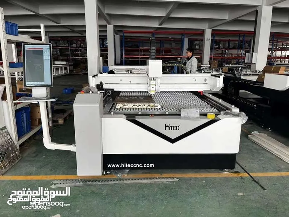 Fiber Laser Cutting Machine 1325 آلة فايبر ليزر لقص المعادن