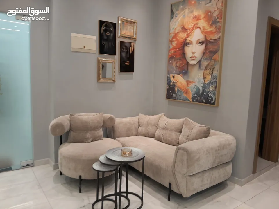 صالون للبيع او للضمان منطقة خلدا (دوار خلدا)