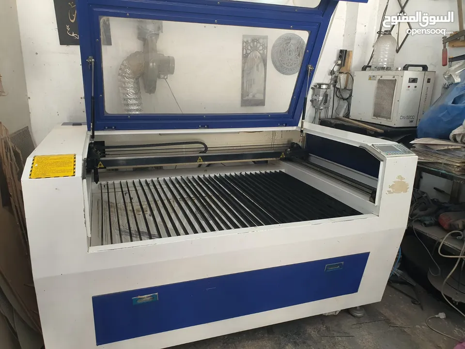 ماكينة ليزر سي ان سي للبيع بحالة الوكالة  laser machine cnc for sale 150w مساحة عمل 130*90 work spac